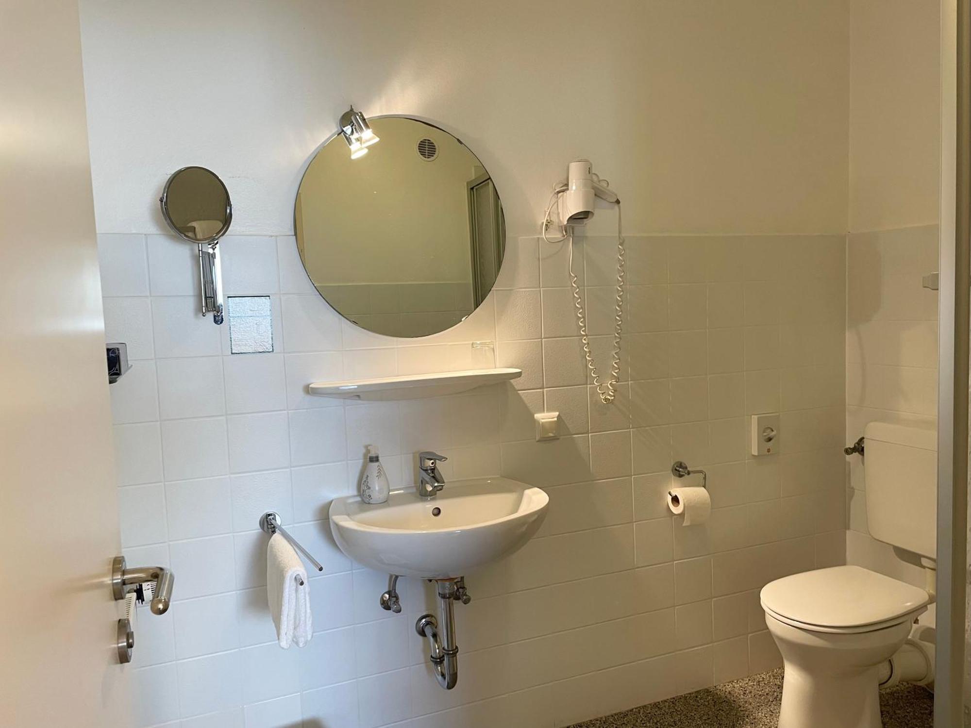 Hotel-Pension Hommen Кобленц Екстер'єр фото